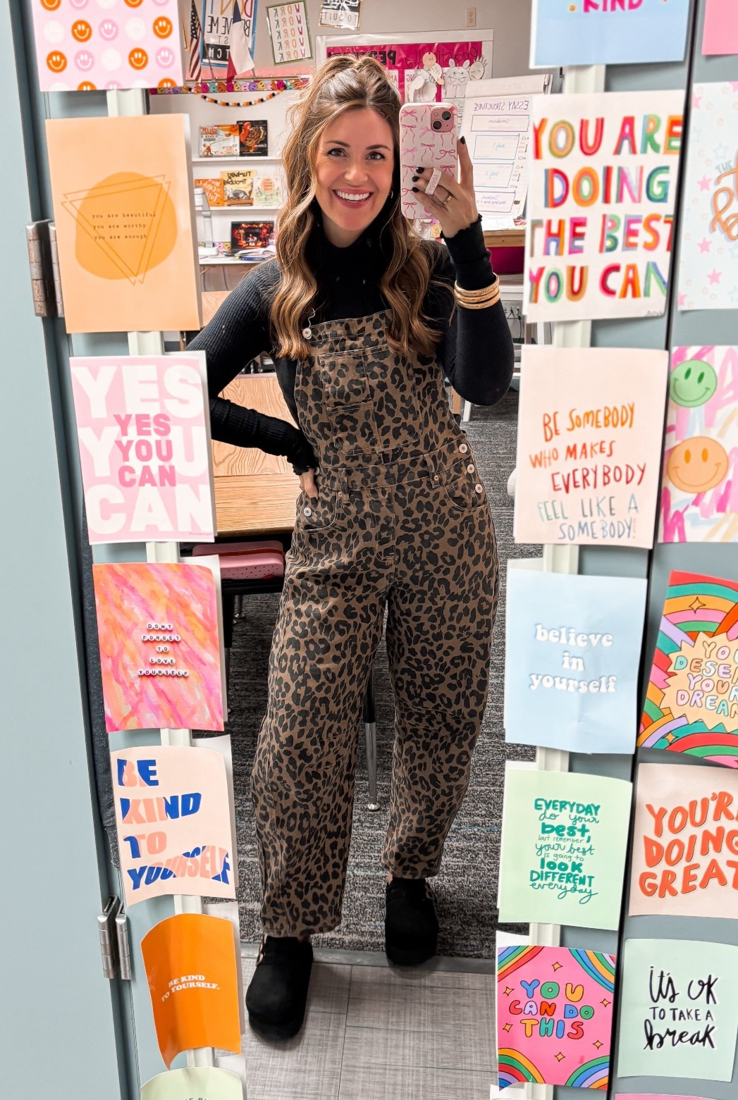 The cutest leopard overalls for fall! The denim is SO stretchy and comfortable!
Top//small
Overalls//XS

Leopard, teacher, overalls, fall, comfort, casual, Birkenstock, platforms, look for less, November 

#LTKSeasonal #LTKFindsUnder50 #LTKFindsUnder100