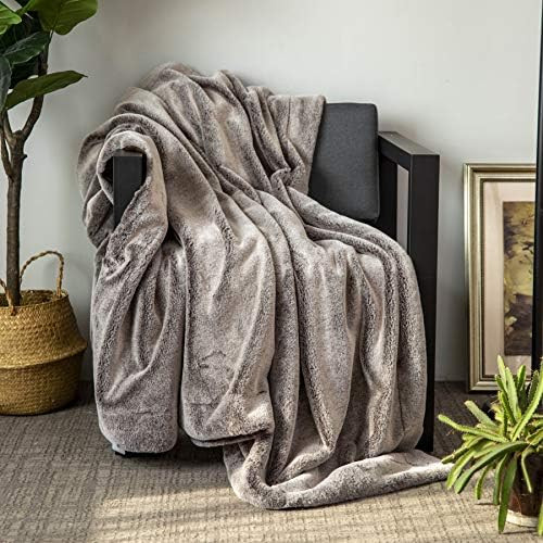 Sofila Faux Fur Throw Blanket Mink Plush Fleece, Super Soft Warm Cozy Fuzzy for Sofa Couch Bed Ho... | Amazon (US)