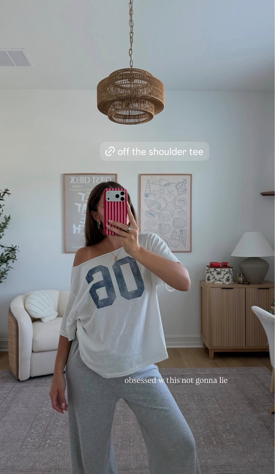 obsessed with this off the shoulder tee @Aerie 

#LTKootd #LTKSeasonal #LTKgrwm