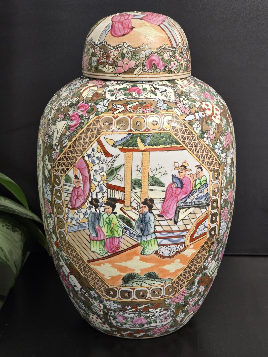 Vintage Chinese Rose Medallion Ginger Jar With Lid - Etsy | Etsy (US)