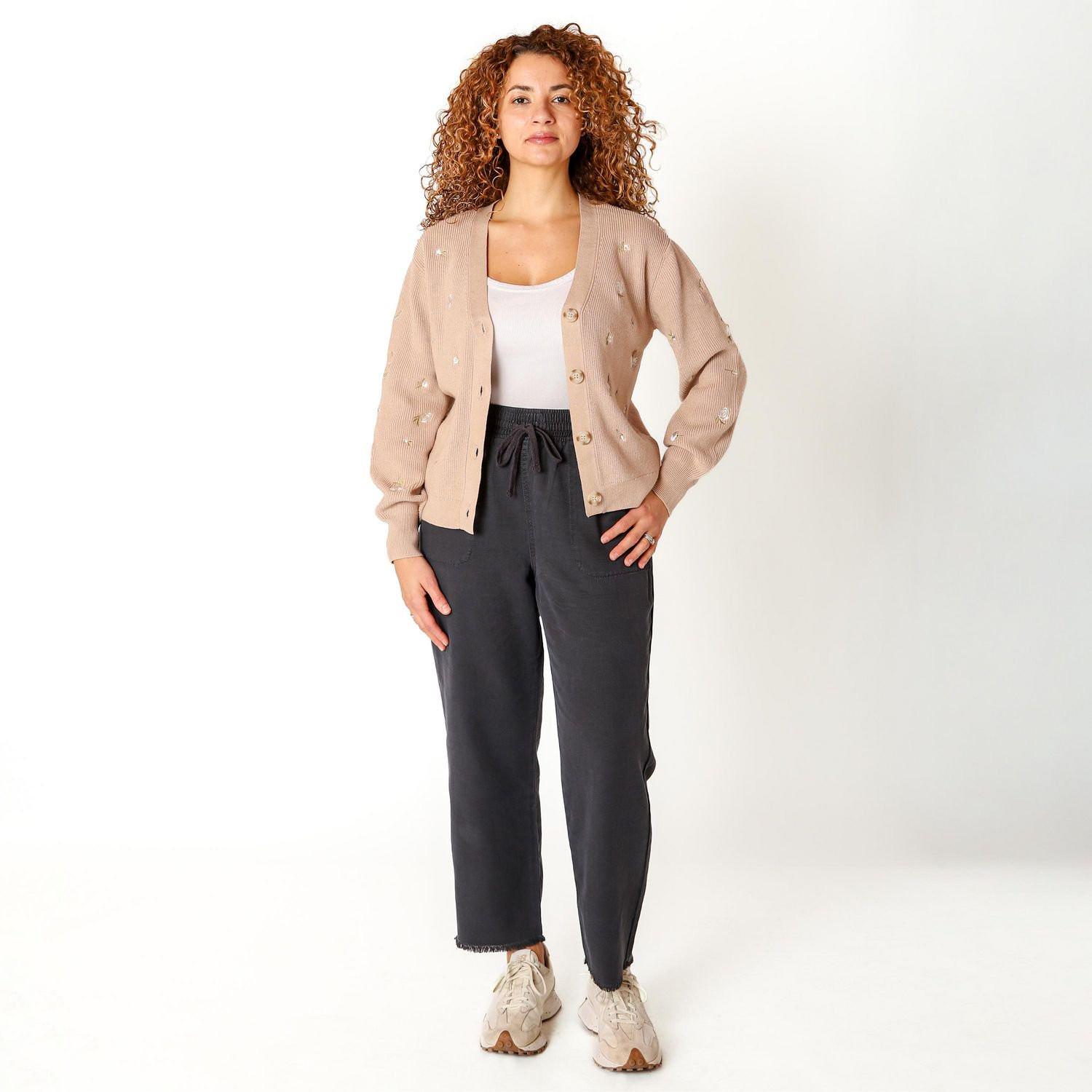 DV Frayed hemmed drawstring Joggers with deep pockets | Walmart (CA)