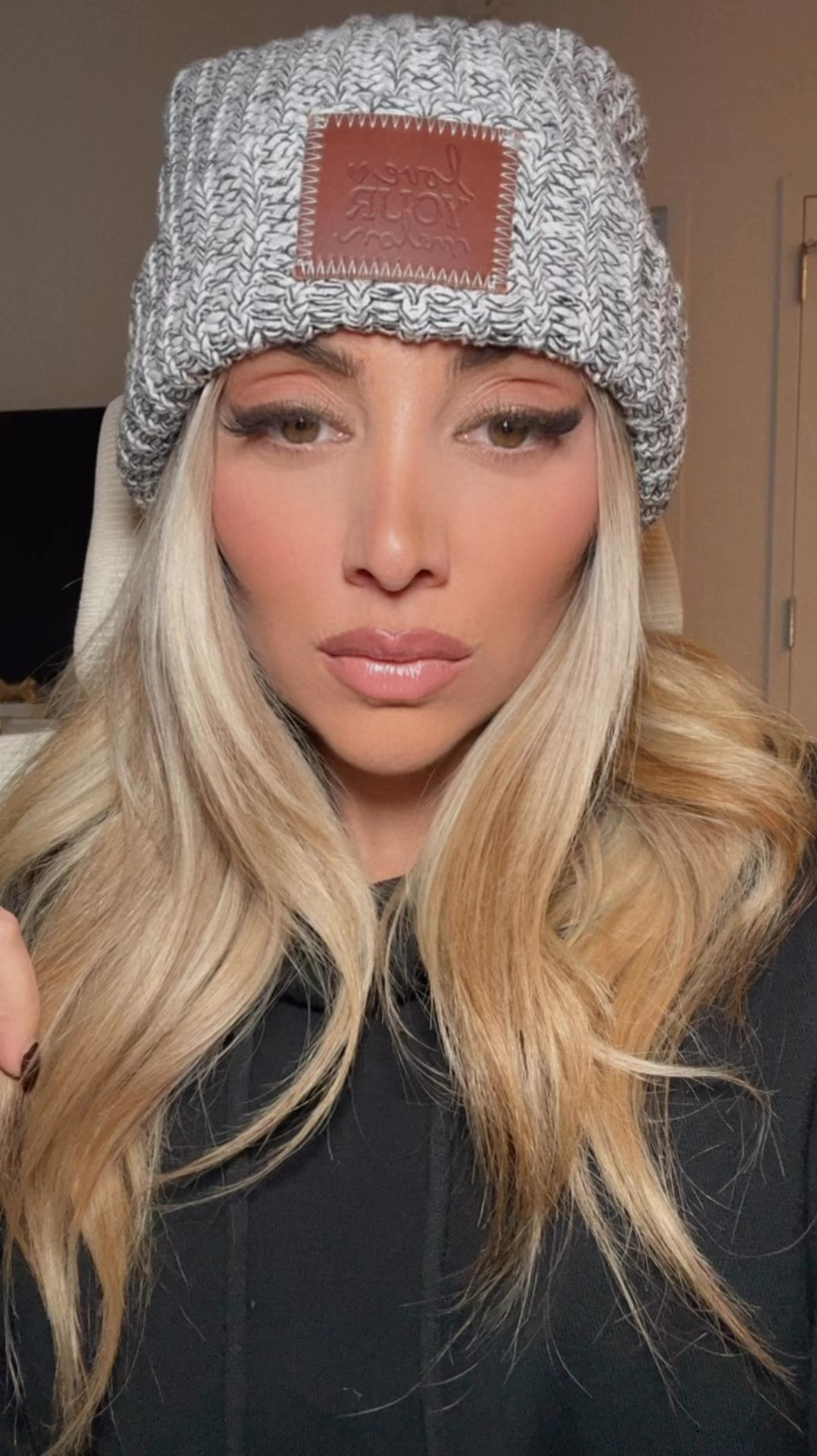 Bronzey nude makeup look 

#LTKBeauty #LTKGiftGuide #LTKStyleTip