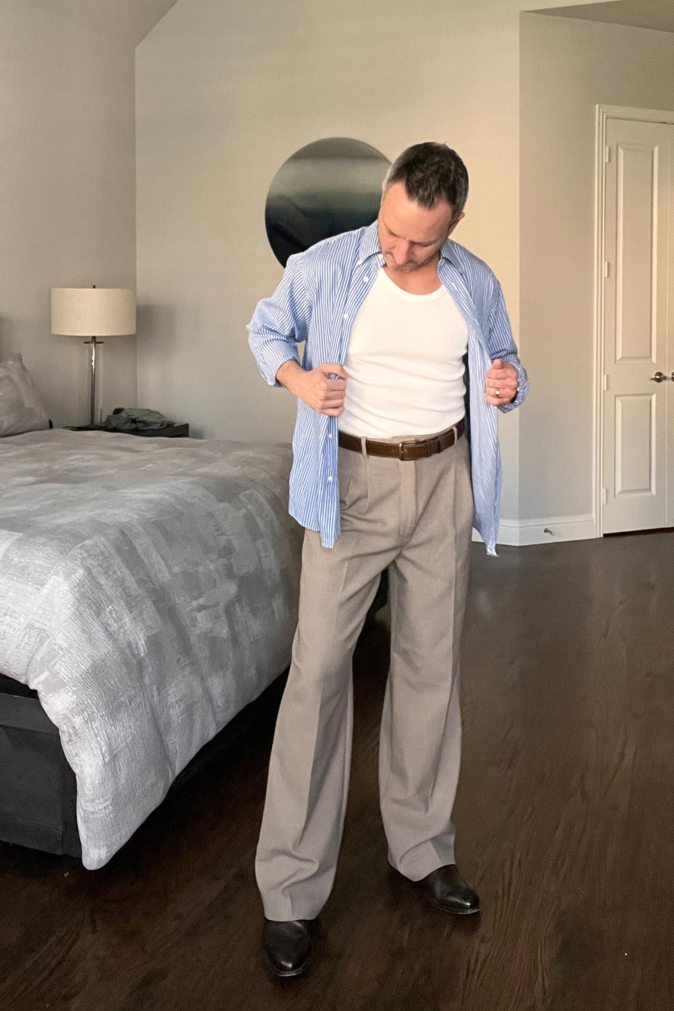 I have a feeling this spring outfit will be on repeat this year and yes, I broke down and got a second pair of @Aritzia trousers because they are that good! 🙌 

#LTKootd #LTKMens #LTKSpringSale