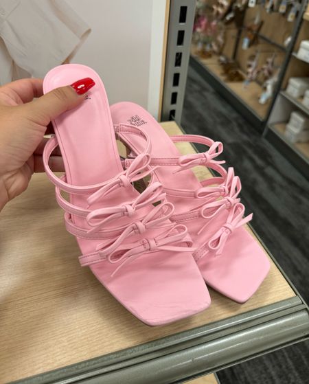 How cute are these light pink heels?! Such a pretty pink and I love the little bows! They also come in 2 other colors & there’s a sandal version too!! And they’re on sale right now!!! #shoes #sandals 

#LTKFindsUnder50 #LTKShoeCrush #LTKSaleAlert