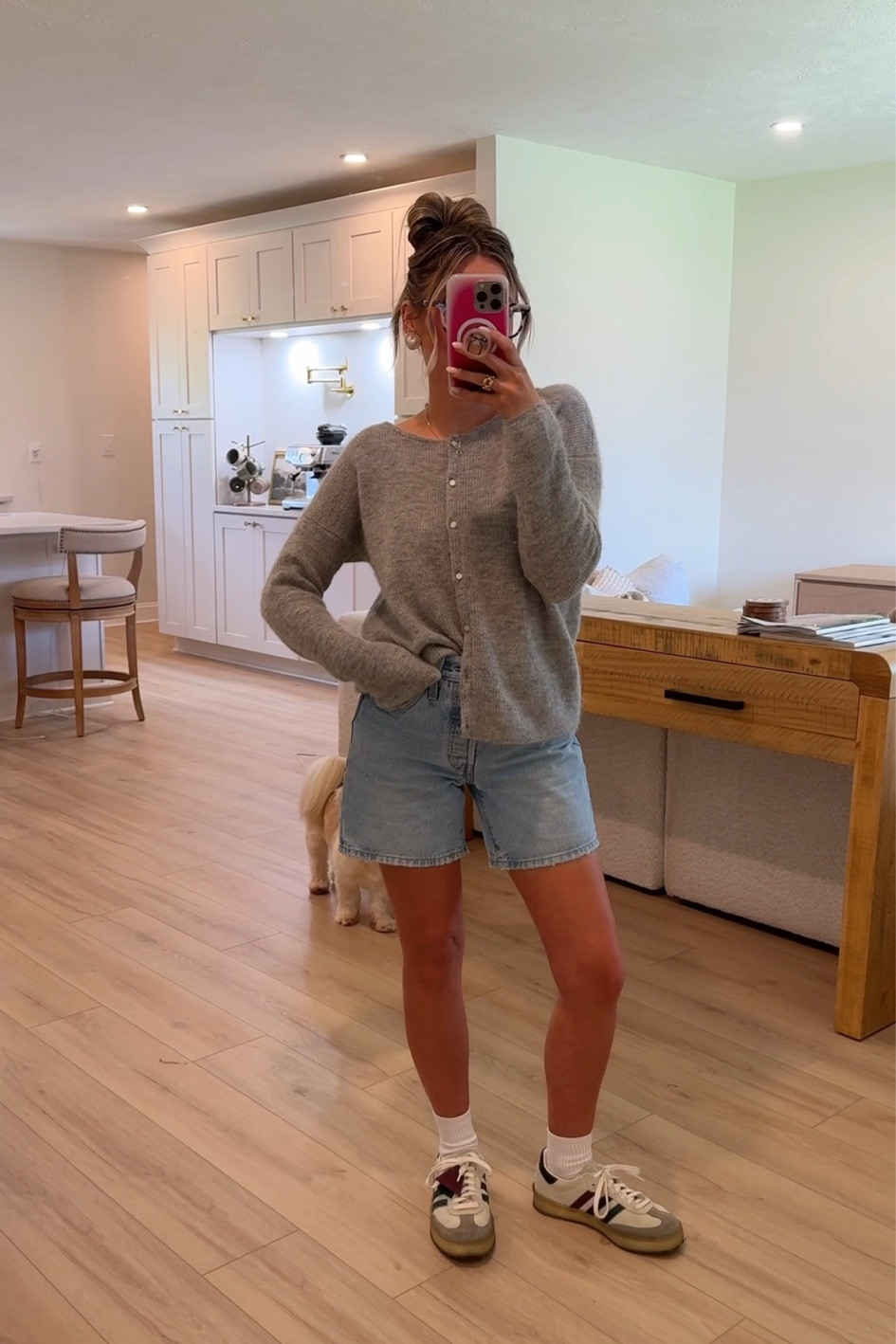 I’m wearing size small in the cardigan, size 25 in the shorts, I size up in these because they run small IMO!

#LTKfindsunder100 #LTKfindsunder50 #LTKstyletip