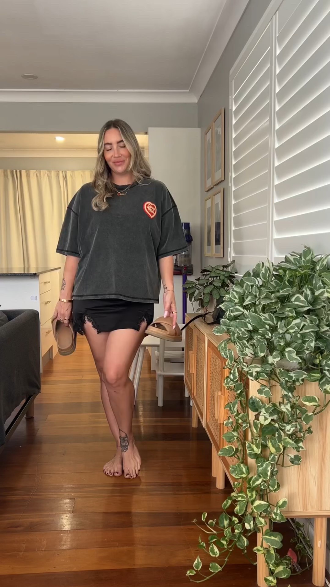 mothers unite… 🤟🏼❤️ 

tee @nala.wild @happylittlemother 
skirt @shein_au 
shoes @spendlessshoes 
necklace @shrimps_store__ 
sunnies @oscarwylee 

#ootd #whatimwearing #whatiwore #mumlife #grwm