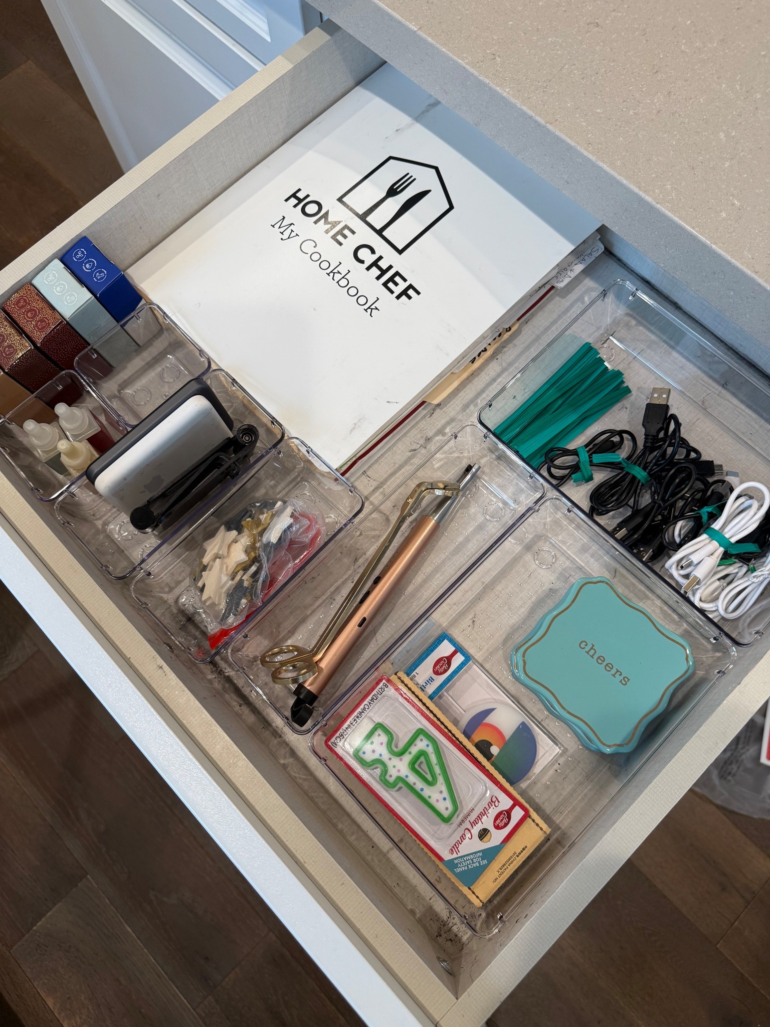 Why is this so darn satisfying?! No drawer or cabinet in my house is safe right now 😂 The New Year has me wanting to organize and declutter everything! 

Drawer organization, drawer organizer, office drawer, kitchen drawers, miscellaneous drawer, home organization, school supplies drawer, office supplies, declutter, organize, plastic drawer organizer, Amazon home

#LTKdayinmylife #LTKHome #LTKFindsUnder50