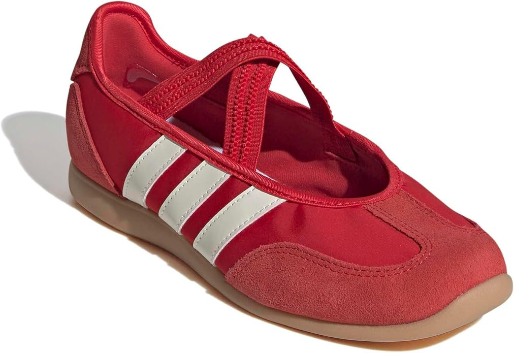 adidas Women's Barreda Mary Jane Sneakers | Amazon (US)
