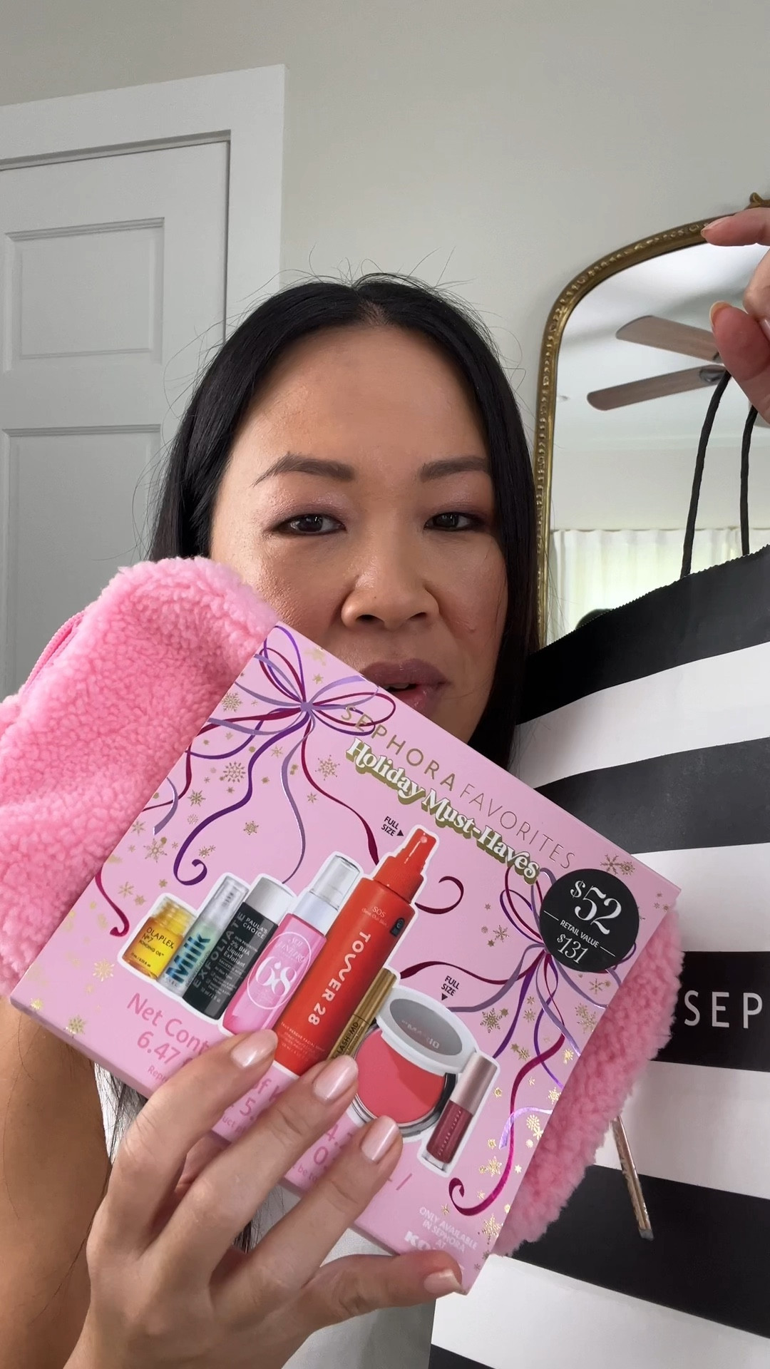 Picked up some cute holiday sets from @kohls x Sephora! They have their Point Multiplier Promo going on now thru 9/25 for Beauty Insiders. Use code EARNFAST to multiply your points!

Kohls has some great sets out now. The Sephora Favorites Sets are a great value and they have different sets for every kind of beauty lover. They sell out fast so I'd recommend ordering now. The ones I picked up are exclusive to Kohls so you won't find them anywhere else.

#kohlsfinds #kohlspartner

#LTKBeauty