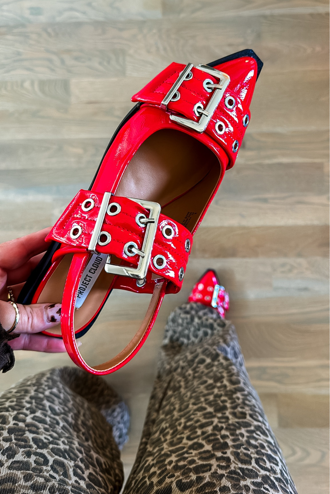 Hot Trend Alert! 🚨 and I found an amazing affordable version! 

#fallshoes #balletflats #amazonshoes #amazonmusthaves 

#LTKStyleTip #LTKShoeCrush #LTKWorkwear