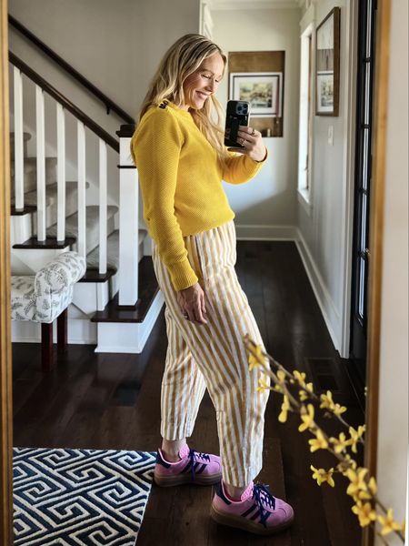 Dress for the weather you want 😂☀️ went all in with on tend yellow for spring with this Boden sweater and stripe linen pants (old, link similar) paired with pink adidas samba sneakers and the best bombas socks you’ll never see 😉
CLAIRE LATELY 

#LTKshoecrush #LTKfindsunder100 #LTKSeasonal