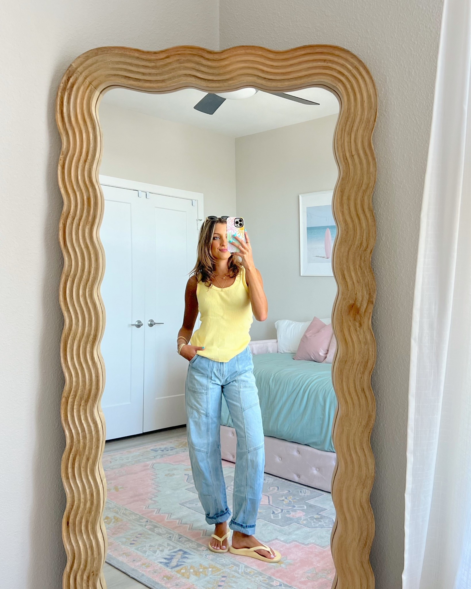 new spring outfits from gap! shop their 50% off sale 💗💐 wearing an XS in this tank and a 24 in the jeans 