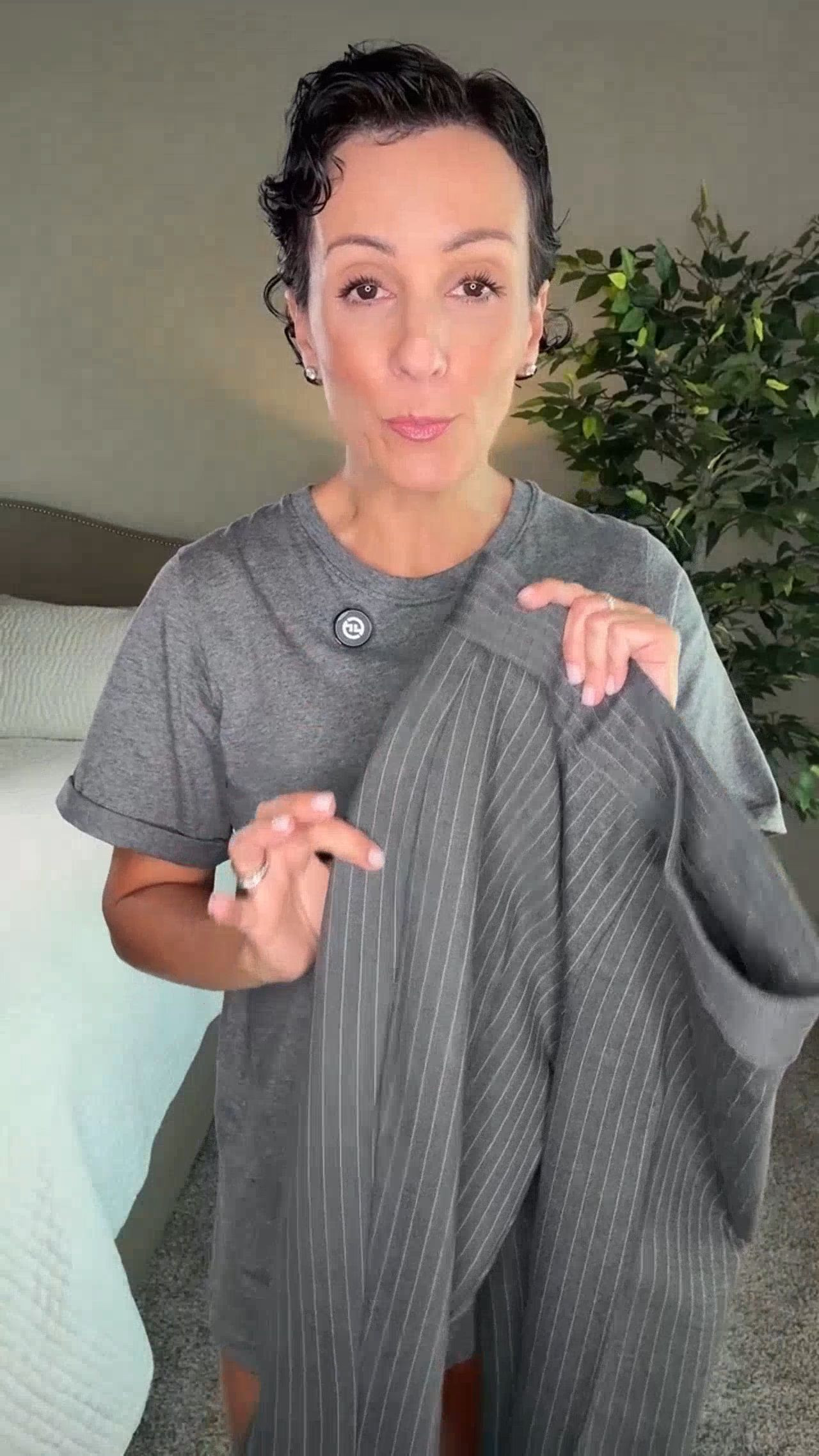 One of the most common requests from my clients — athleisure that looks refined.
This ponte pant checks every box: structured, versatile, and endlessly flattering. Dressed up, dressed down, always put-together. 

 #LTKStyleTip