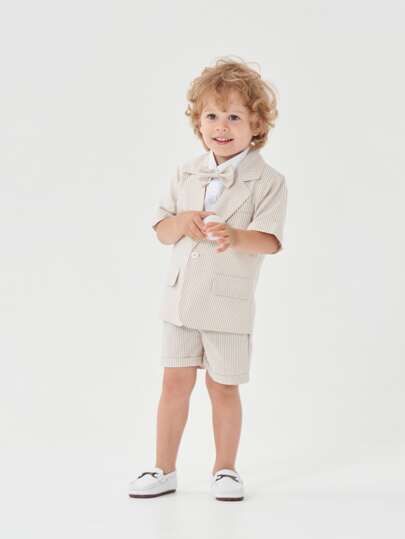 Toddler Boys Flap Pocket Striped Top & Shorts Set SKU: sk2207059826811913(20 Reviews)$15.90AddThi... | SHEIN