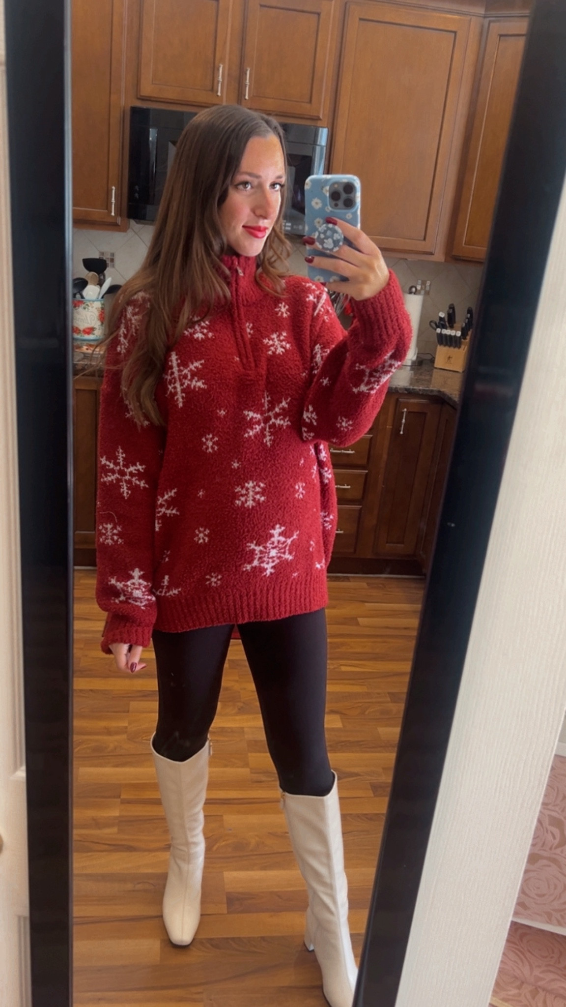 This fuzzy zip up from Pink Lily is amazingly comfortable and oversized! Perfect for lounging around the house this holiday season ♥️

#LTKFindsUnder50 #LTKHoliday #LTKCyberWeek