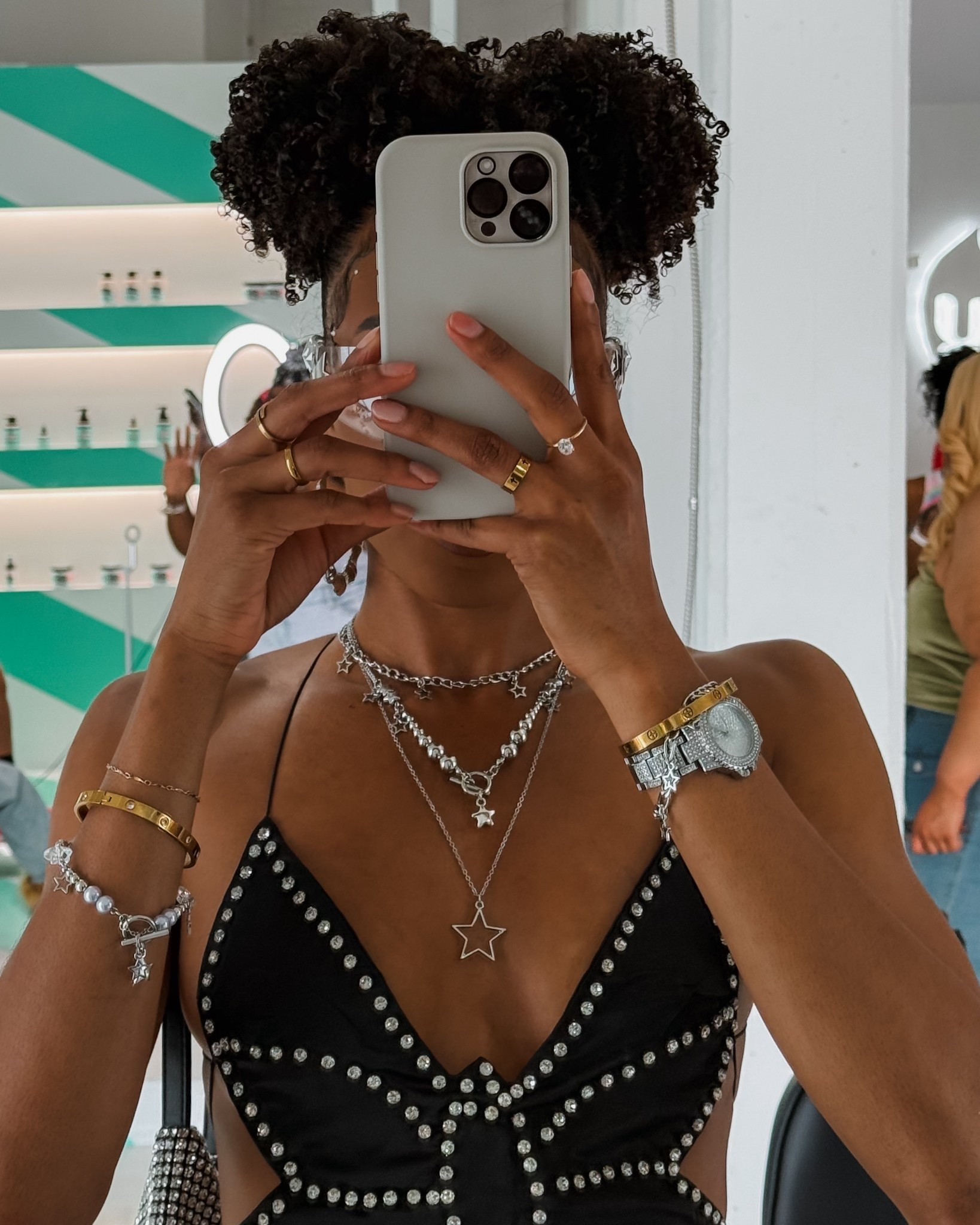 Y2K outfit inspo ✨

#LTKFestival #LTKFindsUnder50 #LTKParties