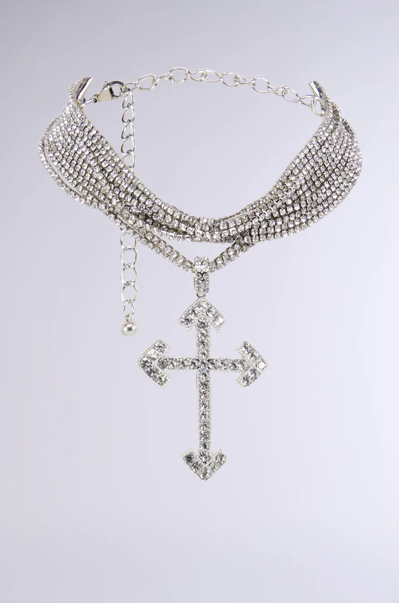 CROSS MY HEART CHOKER | AKIRA
