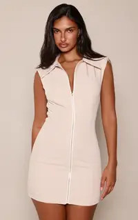 Cream Tailored Shoulder Pad Zip Detail Bodycon Dress | PrettyLittleThing UK