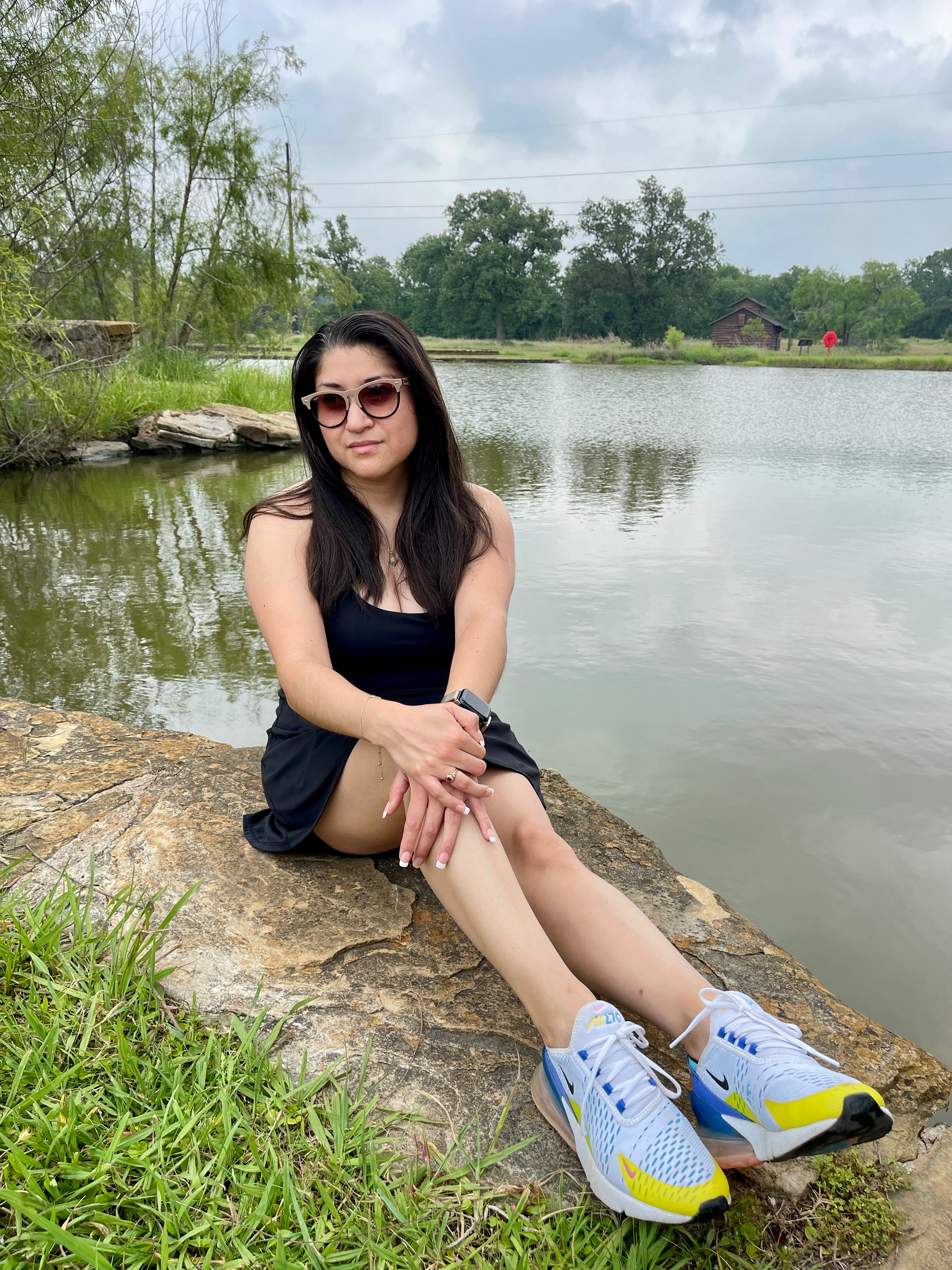 Morning reset by the water 💧
Lately I’ve been living in sporty skirts + breathable tops  it’s giving off-duty mom energy but still feels put together.
Linking a similar [Lululemon] look if you’ve been eyeing their tennis vibes lately 👟 

 #LTKFindsUnder50 #LTKStyleTip #LTKBeauty