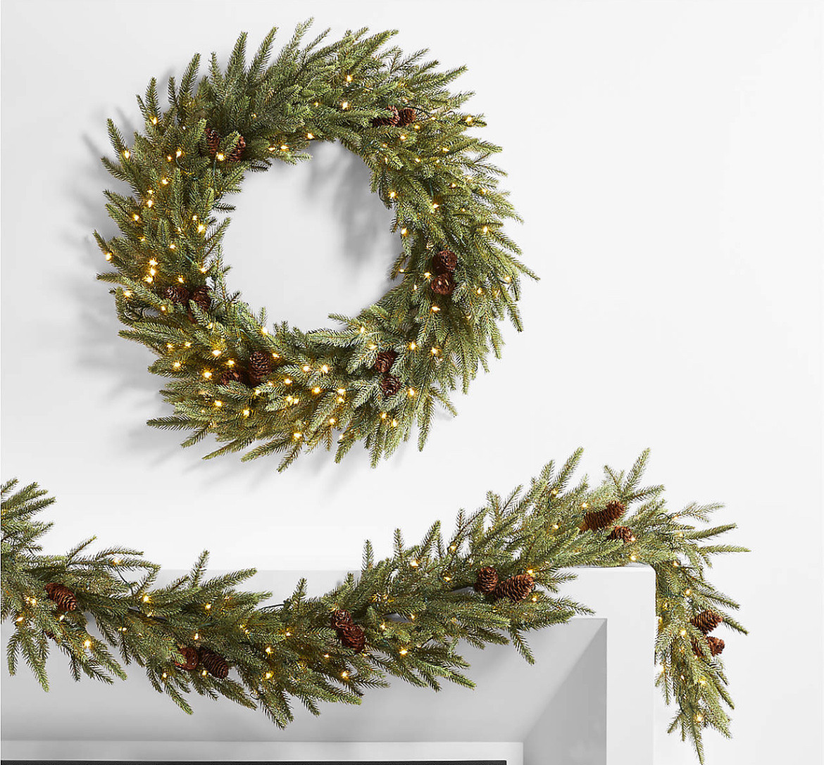 Wreaths & Garlands! 

#christmasdecor #ltkholiday 