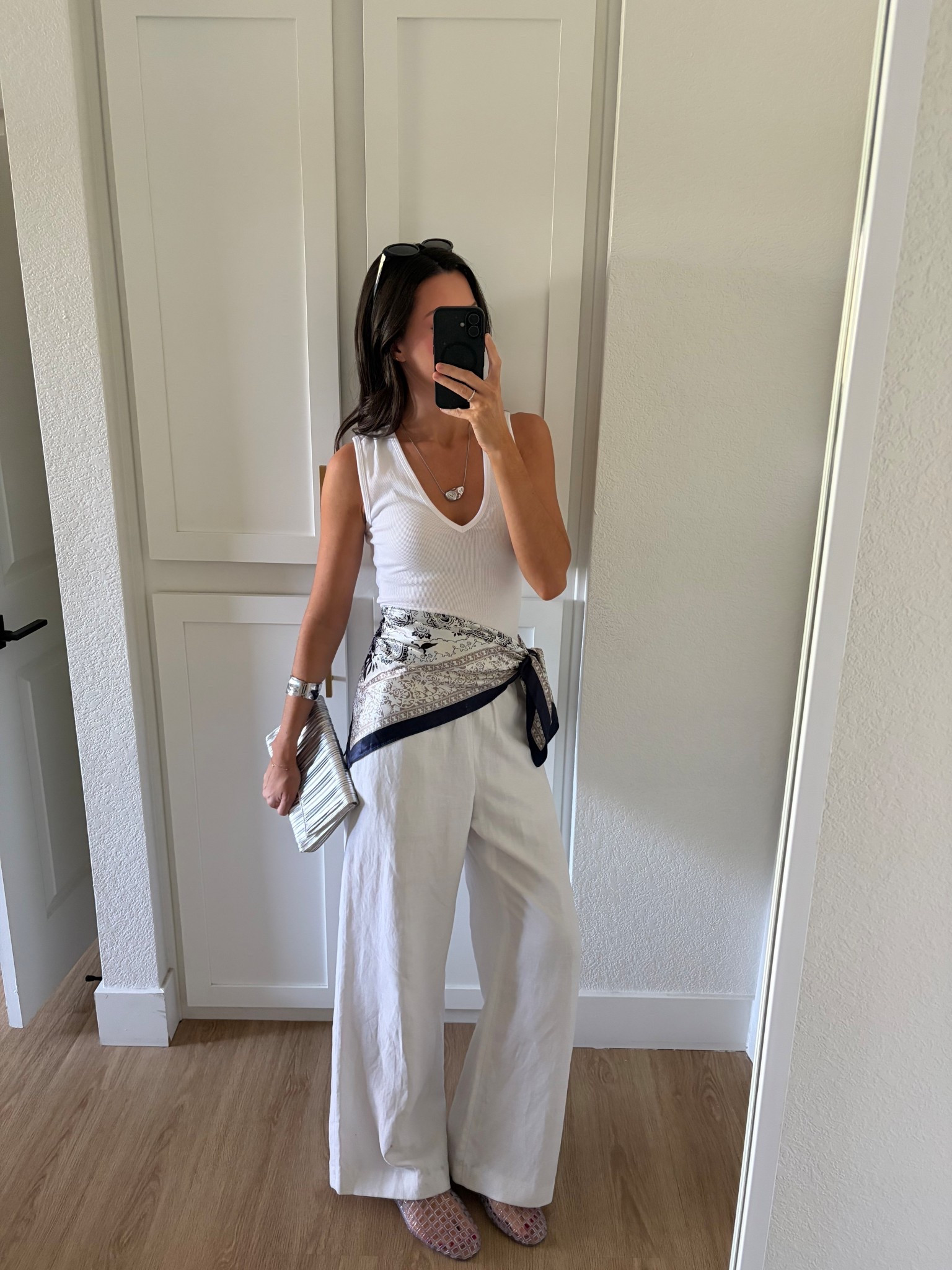 I’m 5’7” wearing size small regular length in the linen blend pants, small in the tank top! 

#LTKgrwm #LTKootd #LTKSeasonal