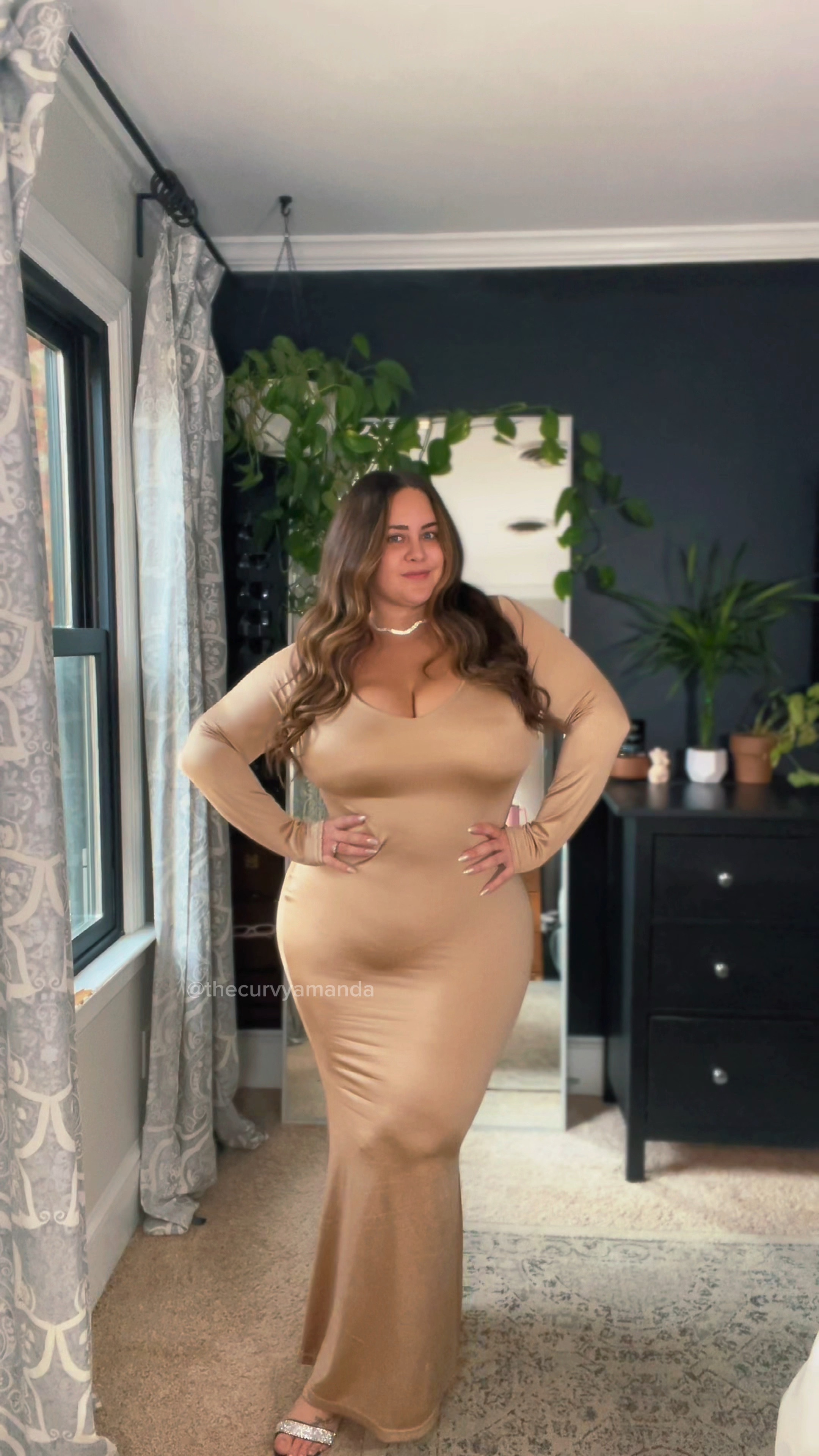 Size 14-16 wearing an XXL! Built in shapewear AND shelf bra. 

#holidaydress #partydress #christmasdress #shapeweardress #golddress #coctaildress #blacktiedress #formaldress 

#LTKmidsize #LTKHoliday #LTKparties