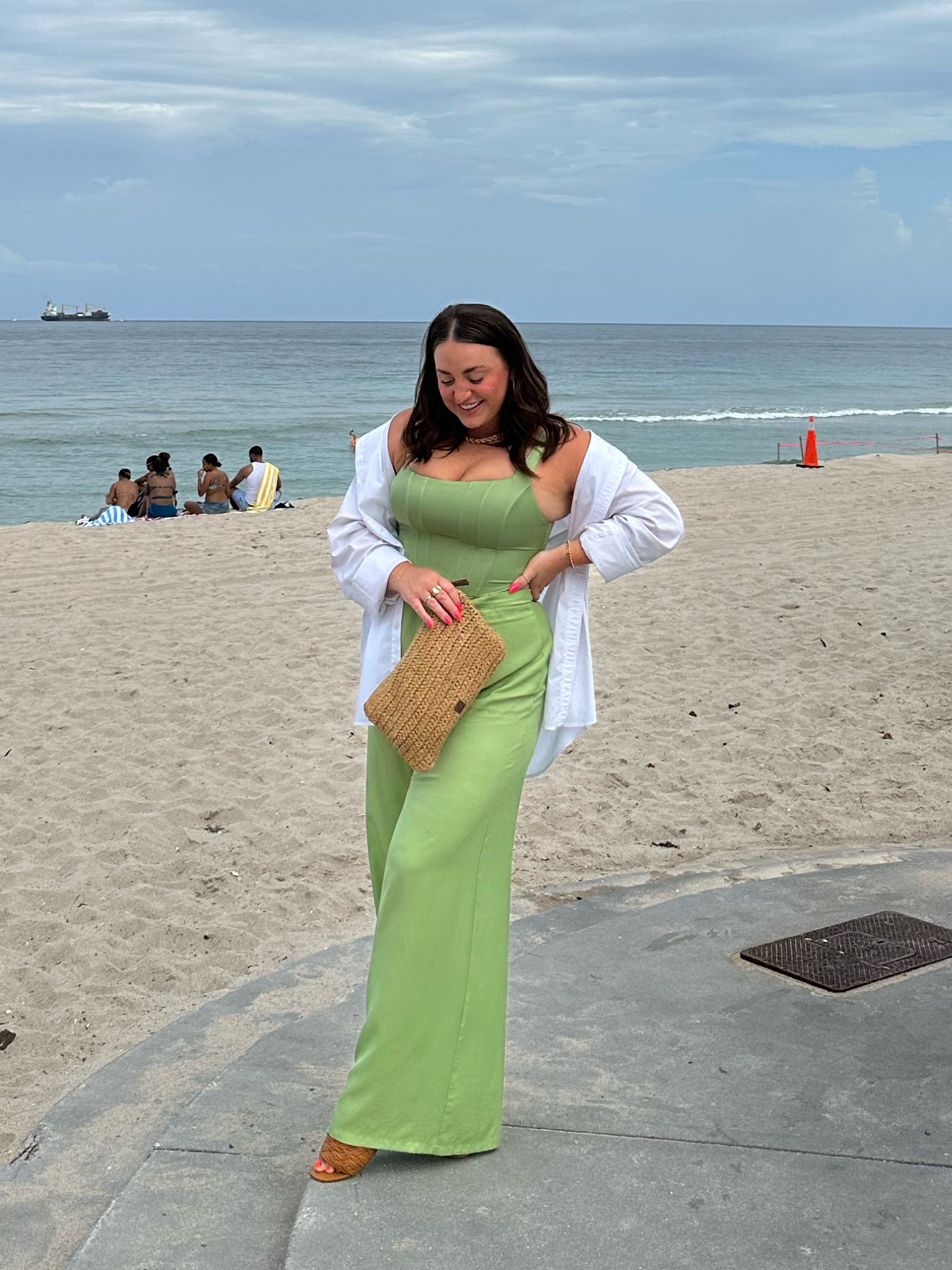 beachside dinner outfit 🐚💚 #sktraveltime 

#LTKmidsize #LTKcurves #LTKtravel