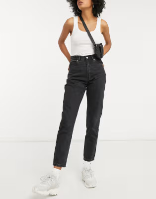 Dr Denim – Nora – Mom-Jeans mit hohem Bund in verwaschenem Schwarz | ASOS (Global)