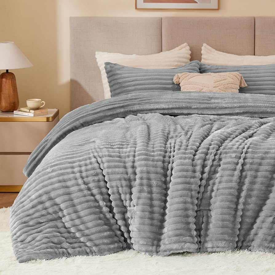 BEDELITE Fleece Queen Comforter Set -Super Soft & Warm Fluffy Grey Bedding, Luxury Fuzzy Heavy Be... | Amazon (US)