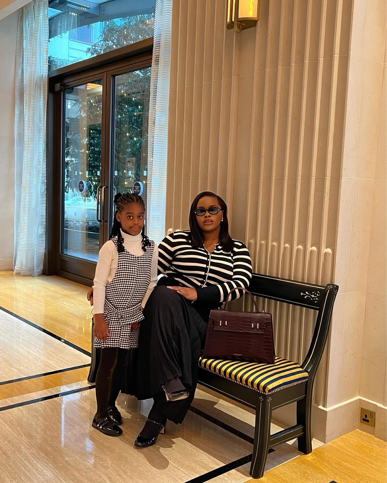 Mum and daughter matching. #Winteroutfitsideas #Mumanddaughtermatching #Chicoutfits

#LTKstyletip #LTKfamily #LTKplussize