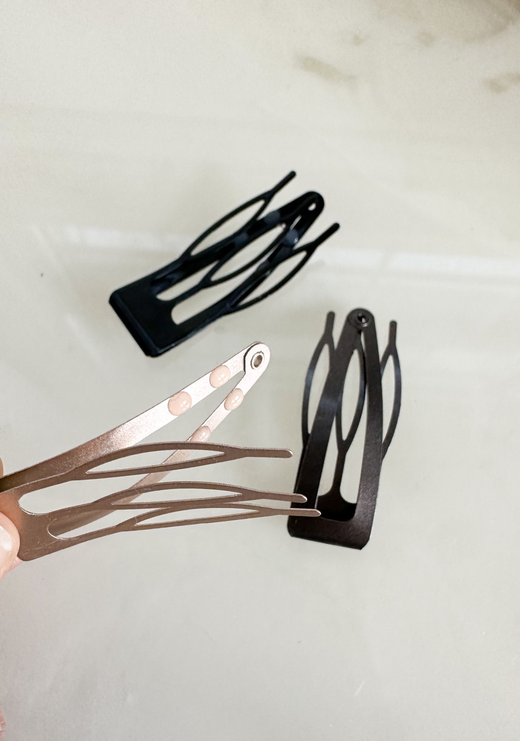 these grippy clips for fine hair were a bestseller this week 🤗



#LTKfamily #LTKkids #LTKbeauty