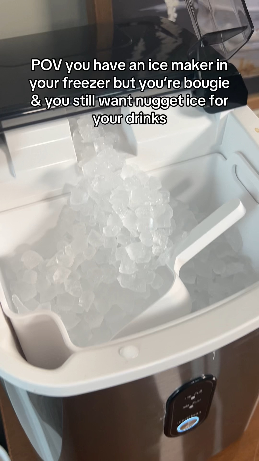 How great would this be for a BBQ? 

Countertop Ice Maker | Nugget Ice Maker | Portable Ice Maker

#LTKVideo #LTKHome