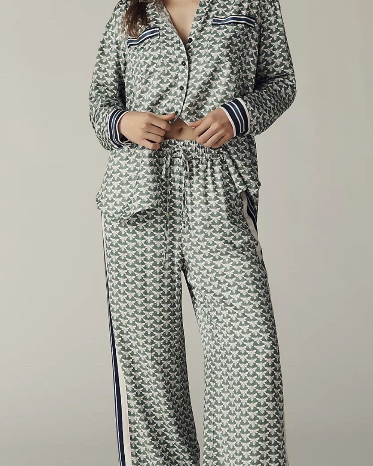 I have this matching set in another print and love it!

#LTKSeasonal