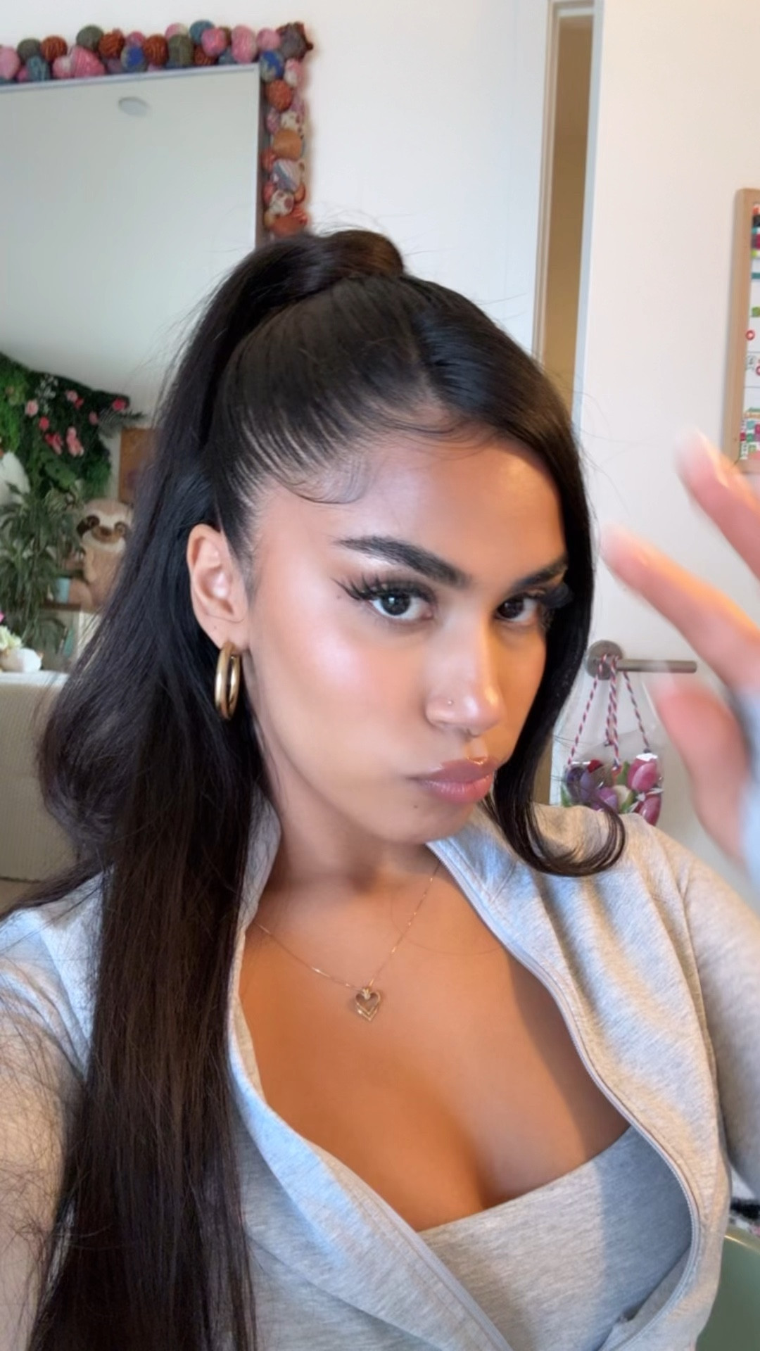 A few of my favorite makeup products! I get a lot of questions about. If you have any further inquires please comment and I’ll update 💕