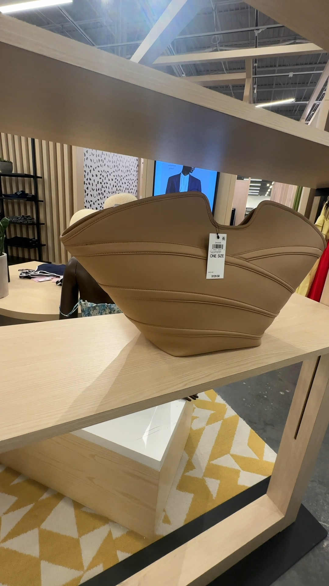 Love Love! 

#LTKStyleTip #LTKItBag #LTKSeasonal