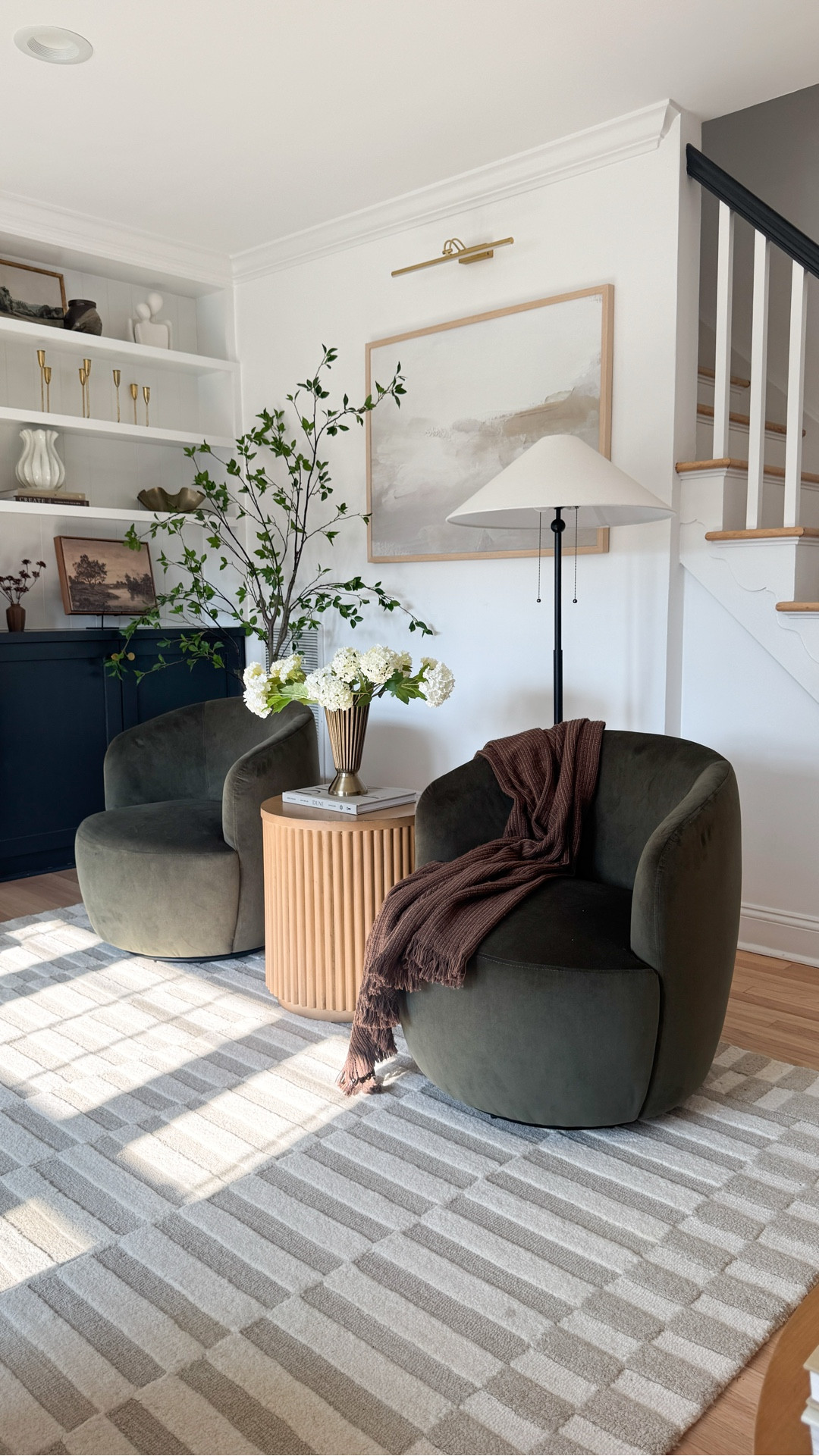 I’ve been hunting for the perfect accent chair that is comfy enough for coffee chats but still giving that designer look… and this one from @wayfair it’s giving me all the modern, designer-for-less vibes. 🤎

It’s plush, modern, and basically a hug in furniture form. If you’ve been waiting for a sign to elevate your space, this is it.


#Wayfair #WayfairPartner #ModernOrganicHome #NeutralHomeDecor #HomeStylingIdeas #DesignerLookForLess #CozyCorners #HomeDecorInspo


#LTKHome #LTKHome #LTKSaleAlert