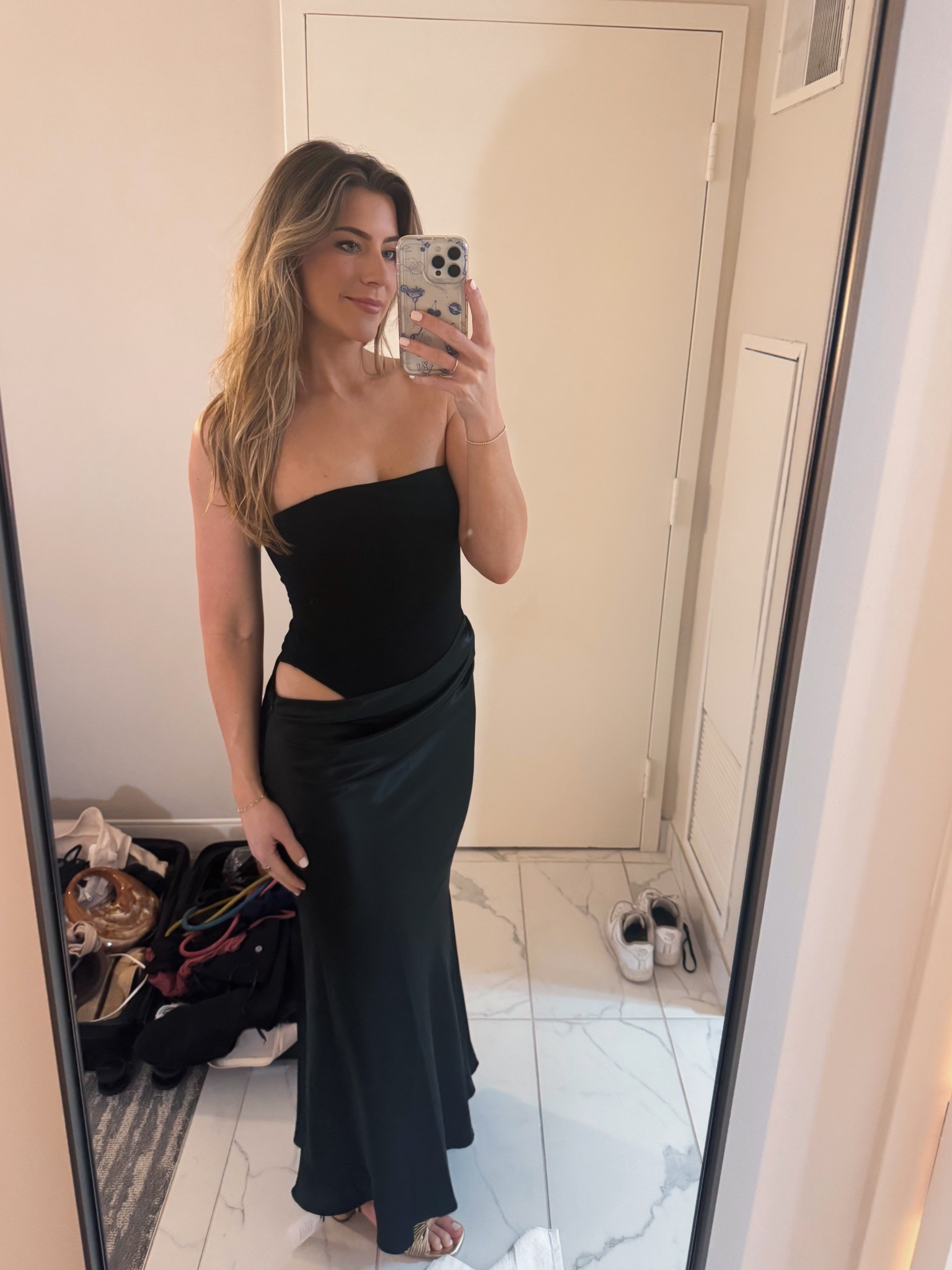 reunion fit! I’m 5’7” and this was a little short on me. Overall tho, great quality🙌🏼

#LTKFormal #LTKEventAttire

#LTKgrwm #LTKBeauty