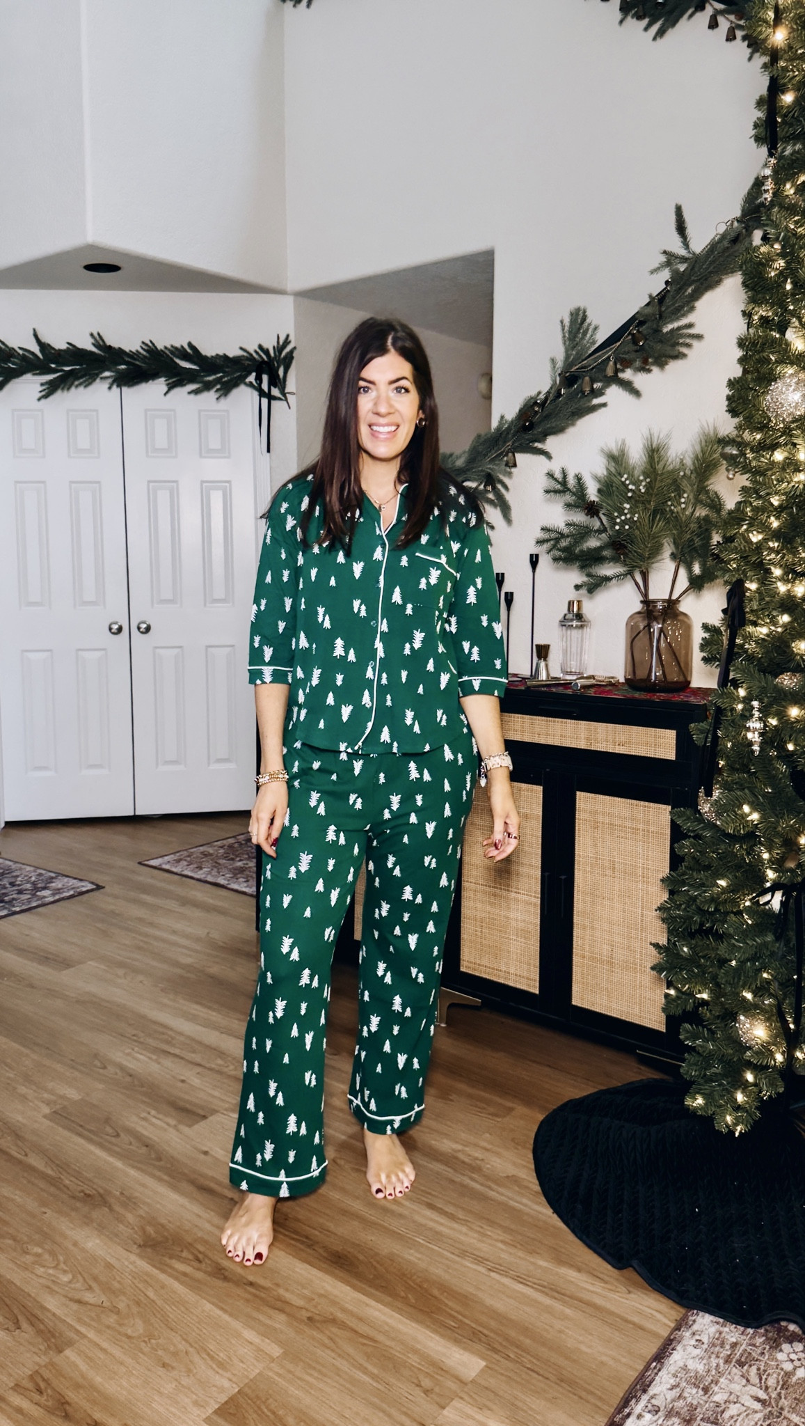 In a medium pajama 

#LTKHoliday #LTKootd #LTKdayinmylife
