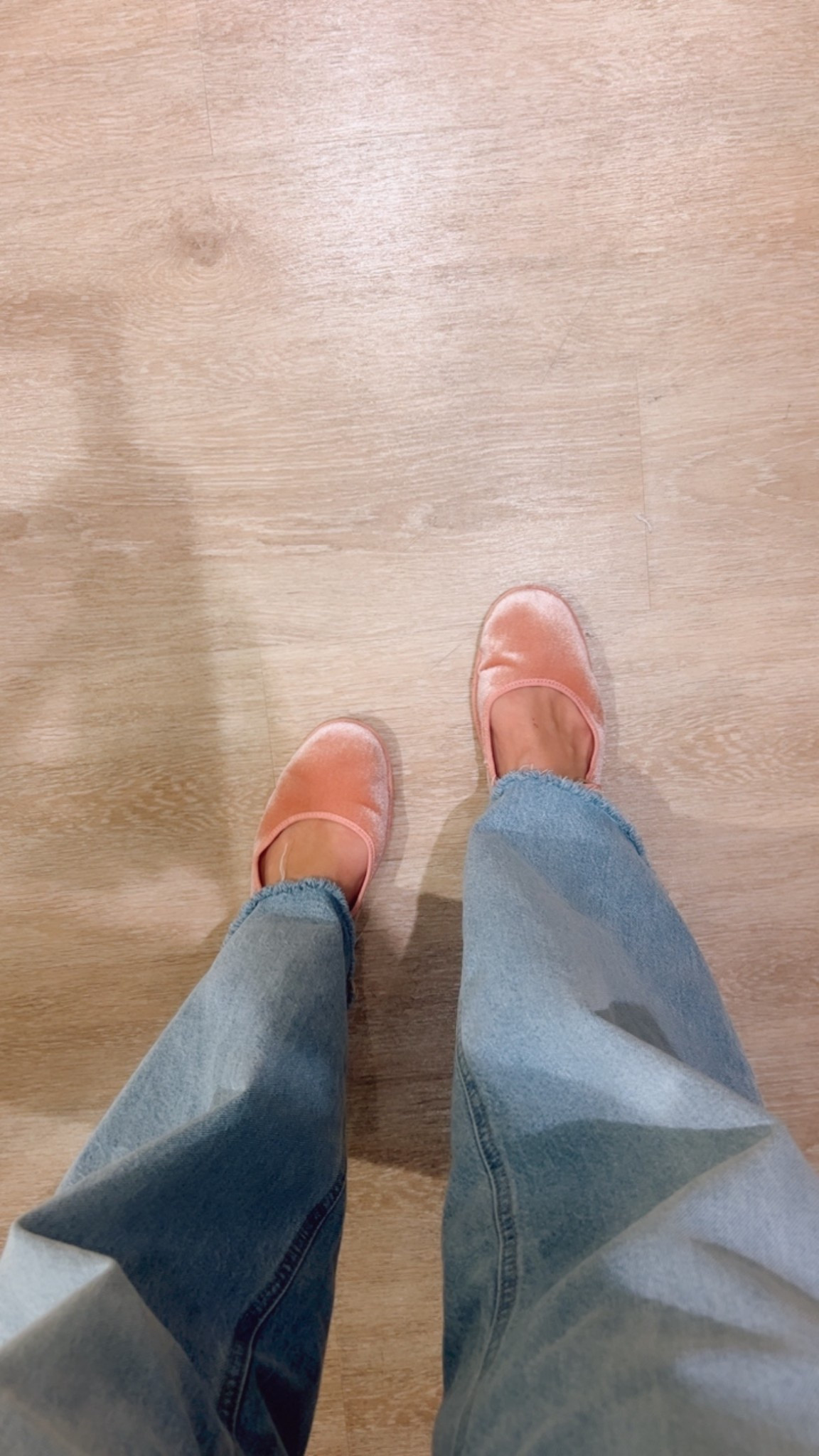 Pink On Sale 💖
… just continuing to shout about how these pink velvet ballet flats are on sale for $21 this weekend!

ALSO - if you shop Target frequently and are not already using the holiday price match feature, you need to be. I just did a price adjustment in less than min on the app.



#LTKHoliday #LTKCyberWeek