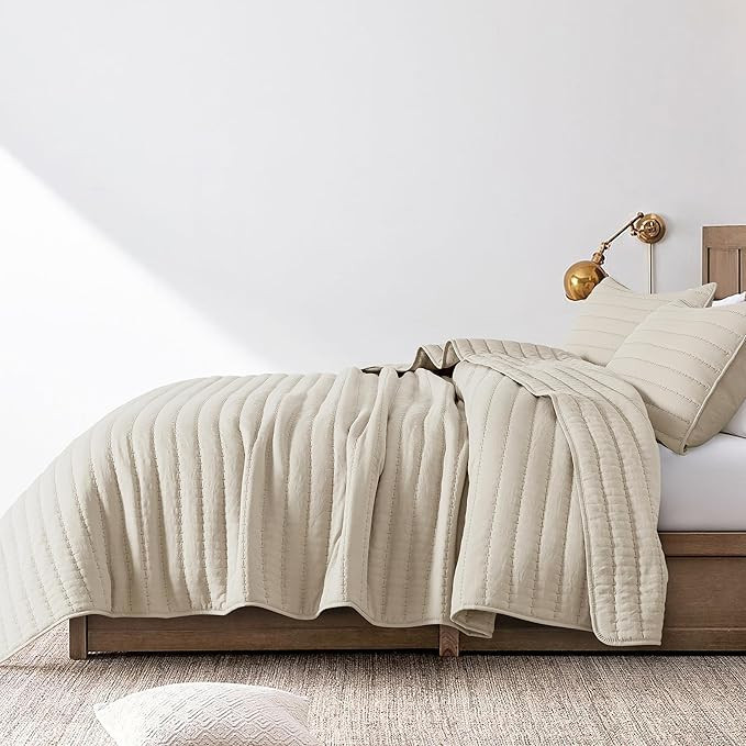 ROARINGWILD Neutral Beige Twin Size Quilt Bedding Sets with 1 Pillow Sham, Lightweight Soft Bedsp... | Amazon (US)