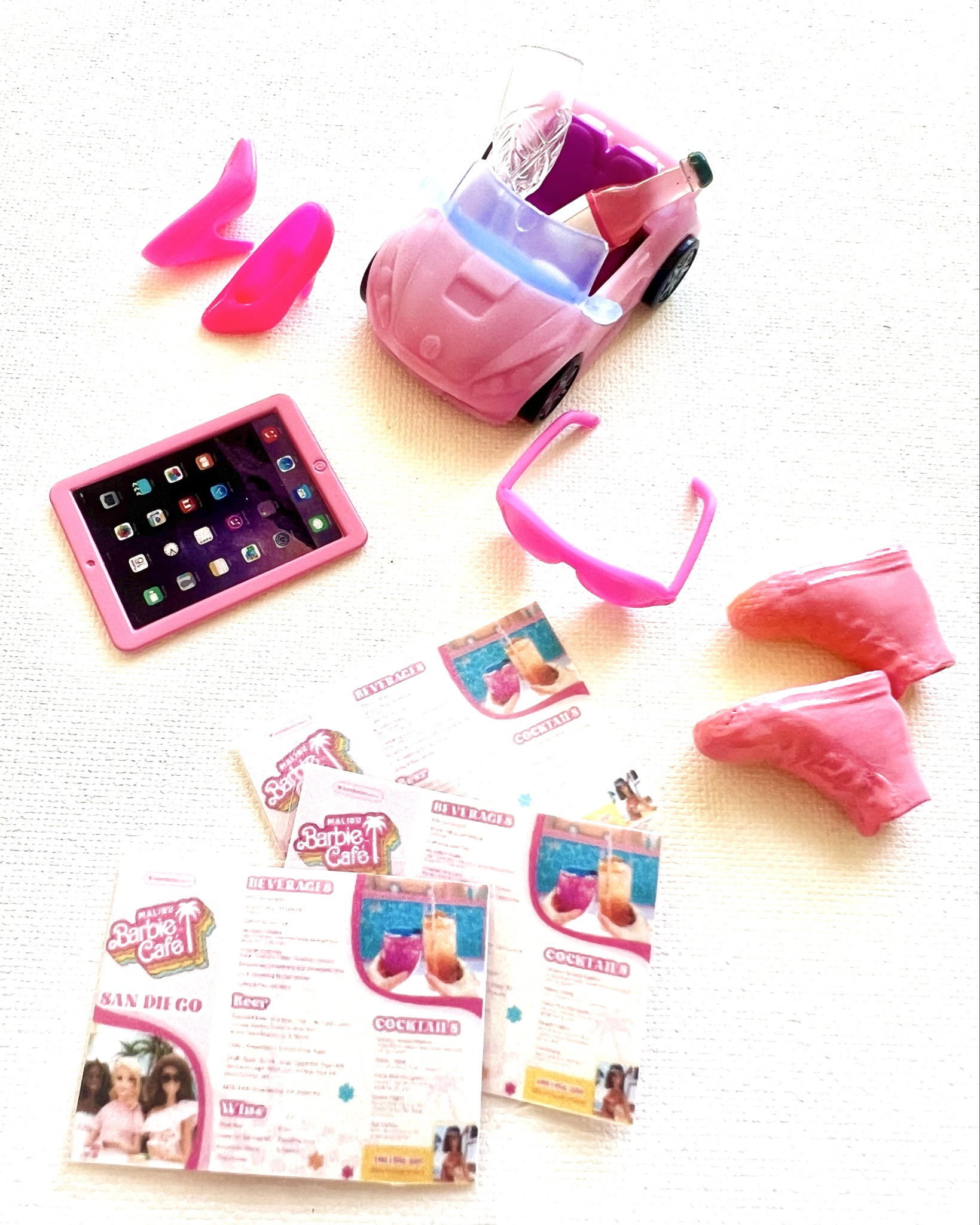 Malibu Barbie Cafe Vibes ✨💖
… Barbie-sized✨✨✨

SWIPE for context! 💖

Linking the pink iPad, pink car and soda / ice cream (an ice cream soda served in a pink Barbie convertible is a very popular menu item at the Cafe)!

It’s been such a joy being part of the team at the San Diego pop-up, grateful for the experience!



#LTKKids #LTKFamily