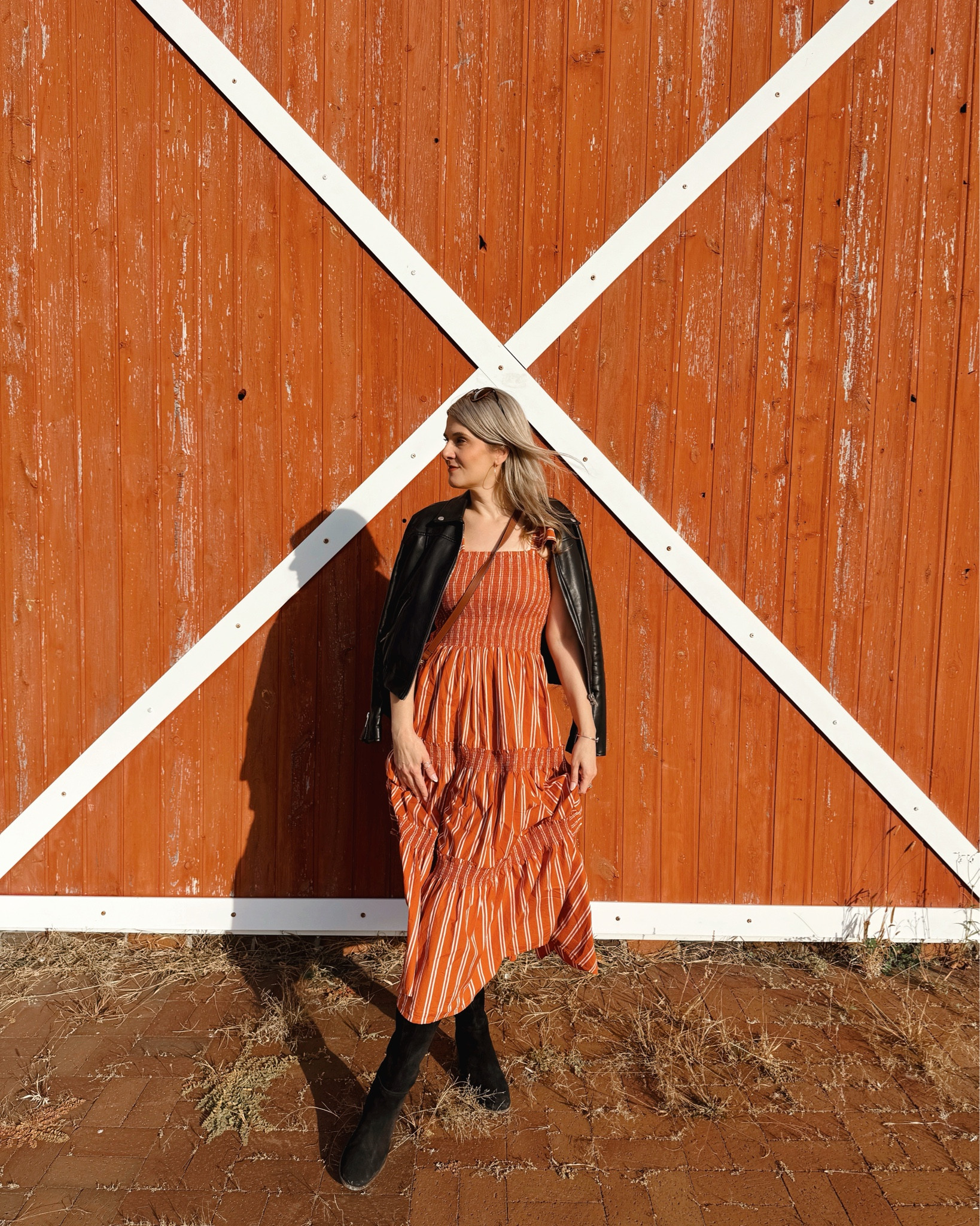 Back by popular demand — the Rio Dress by @sunshinetienda returns in the Hemingway Stripe print 🤎 This time I’m styling it with suede knee-high boots and a leather bomber for that cozy fall twist.
Taking my favorite summer dress into fall — because Sunshine Tienda’s pieces deserve more than one season of love 🍂✨



#LTKStyleTip #LTKWorkwear #LTKSeasonal