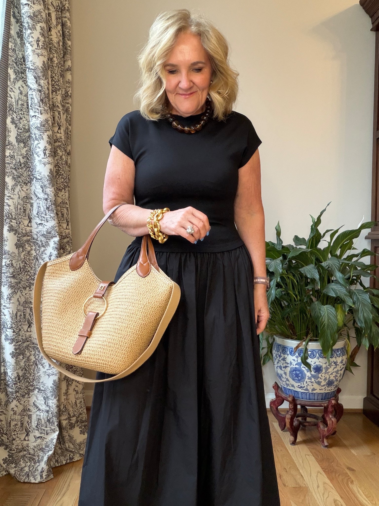 Accessories only 
10% off my splurge bag code NANETTE

The green shorter dress is good quality. The design just did not fit me right. I felt like there was way too much fabric in the chest area and wasnt fitted properly. 

Easter dresses, shower, dress work dress vacation dress pink dress

#LTKSeasonal #LTKPetite #LTKOver40