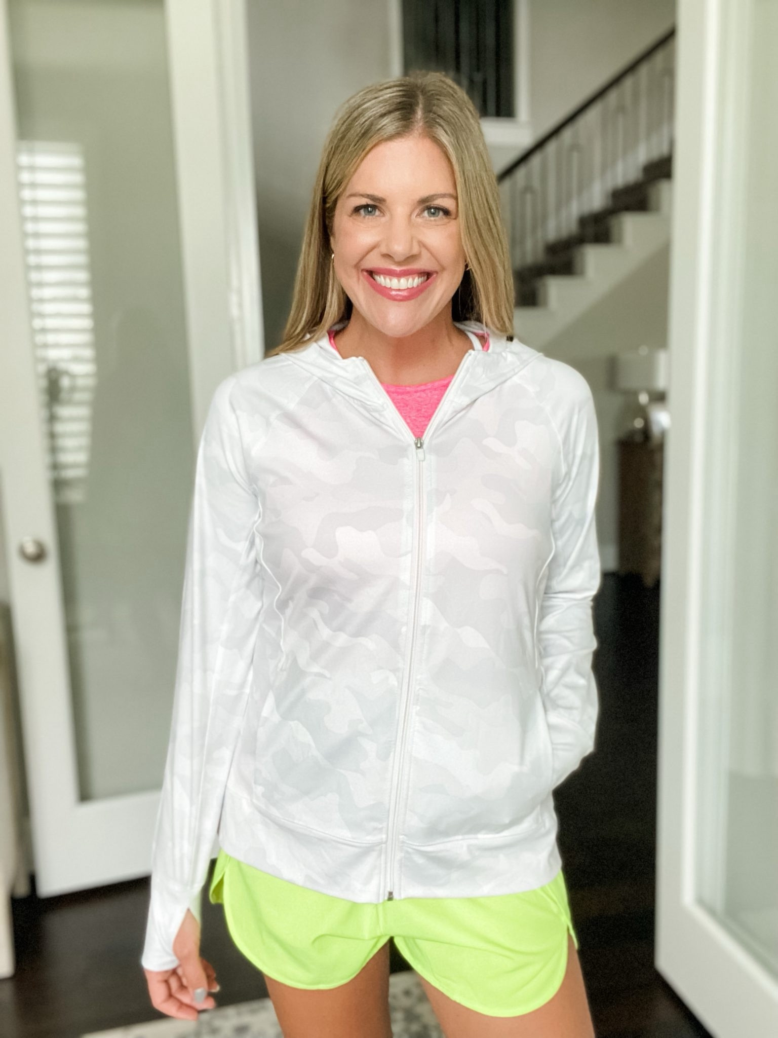 Activewear Styling 

Amazon  Amazon activewear  running shorts  workout outfit  shorts  tank top  activewear tank  fitnesss

#LTKstyletip #LTKfitness #LTKfindsunder100