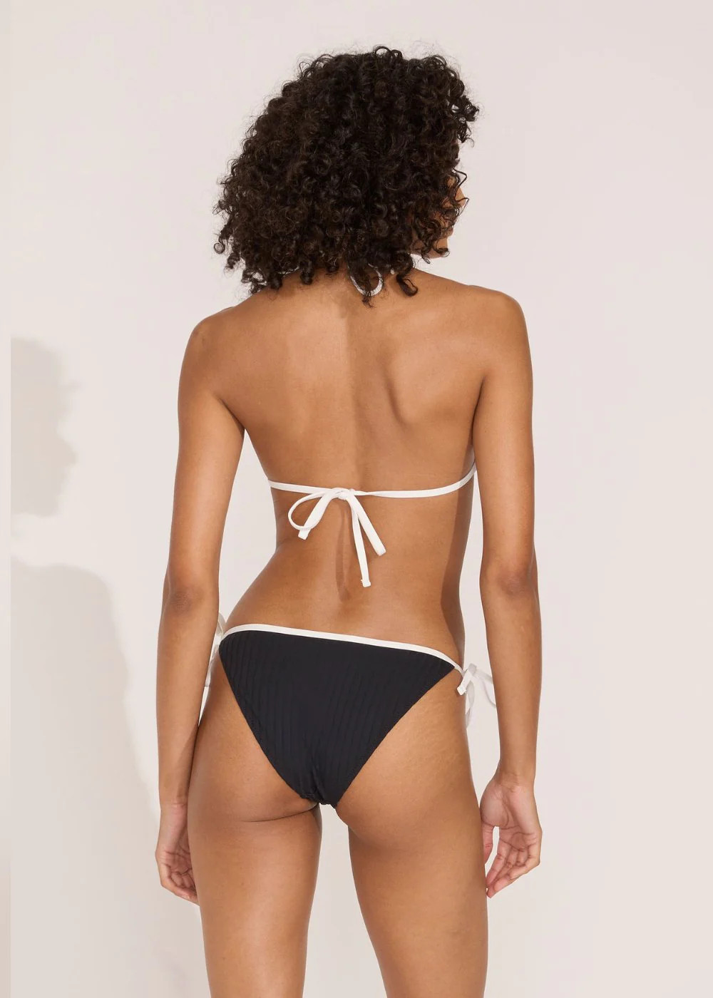The Iris Ribbed Bikini Bottom in Blackout | Solid & Striped