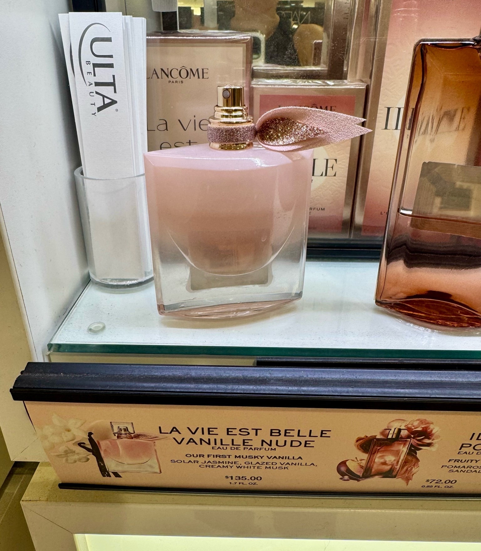The newest fragrance on my list 😍😍 If you love vanilla and musk this will be for you 💕

Perfume 
La vie est belle 
Lancôme

#LTKBeauty