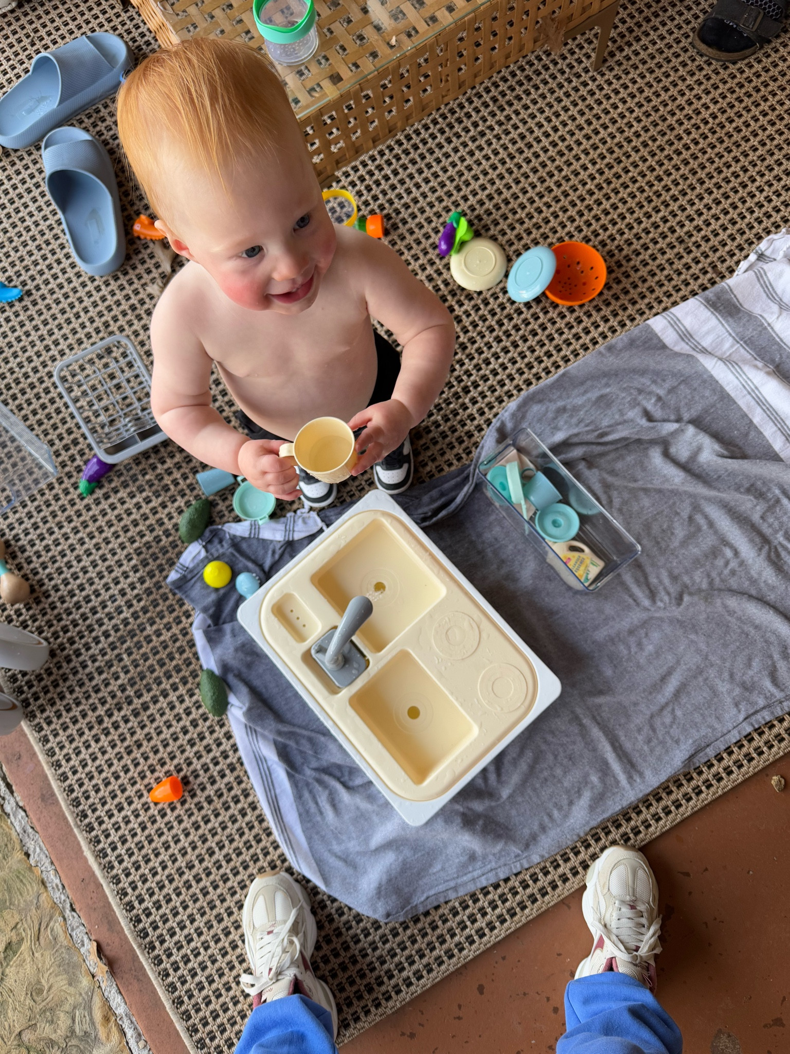 Outdoor play sink with running water 💦 another fave toddler toy!!

#LTKBaby #LTKSeasonal #LTKKids