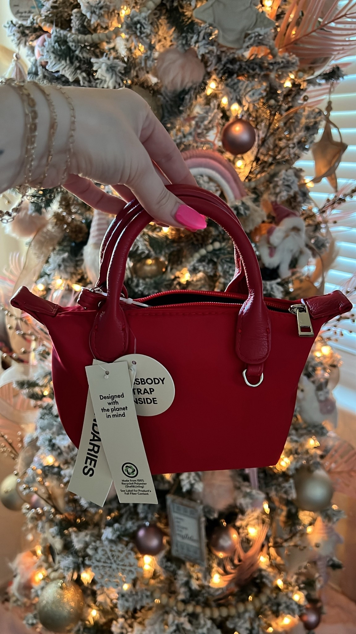 Perfect weekend bag! 

#LTKSeasonal #LTKFindsUnder50 #LTKHoliday
