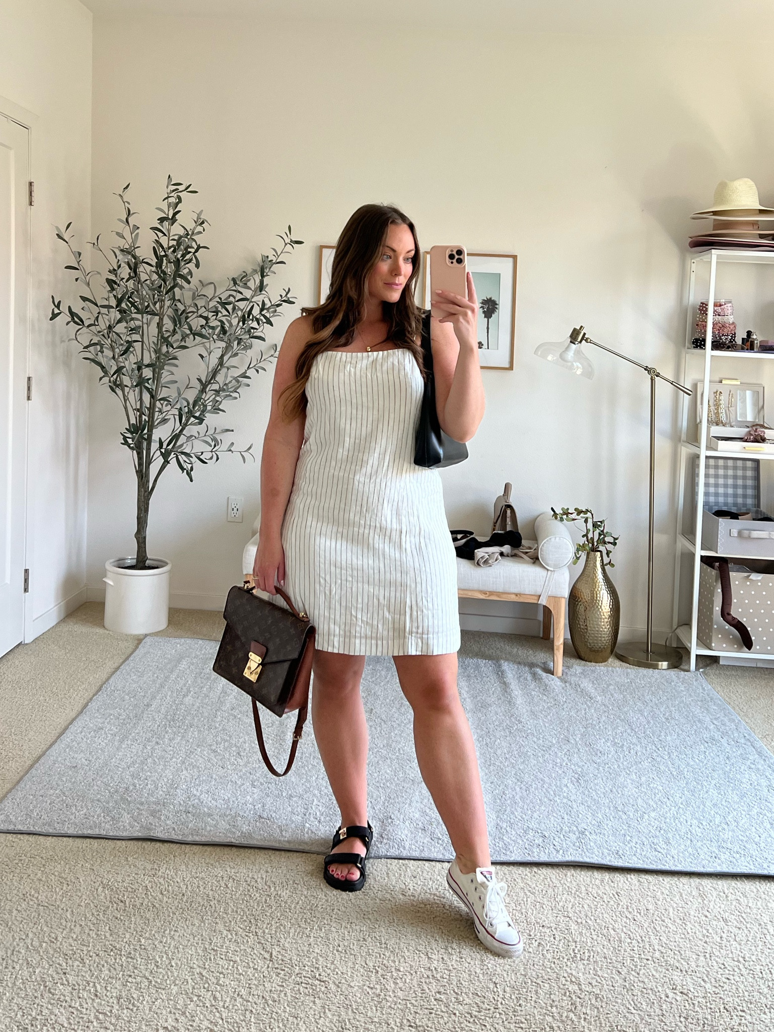 Comfy linen mini dress  🖤
I size up to  large for a looser fit, the medium was more fitted 



#LTKMidsize #LTKFindsUnder100 #LTKSeasonal