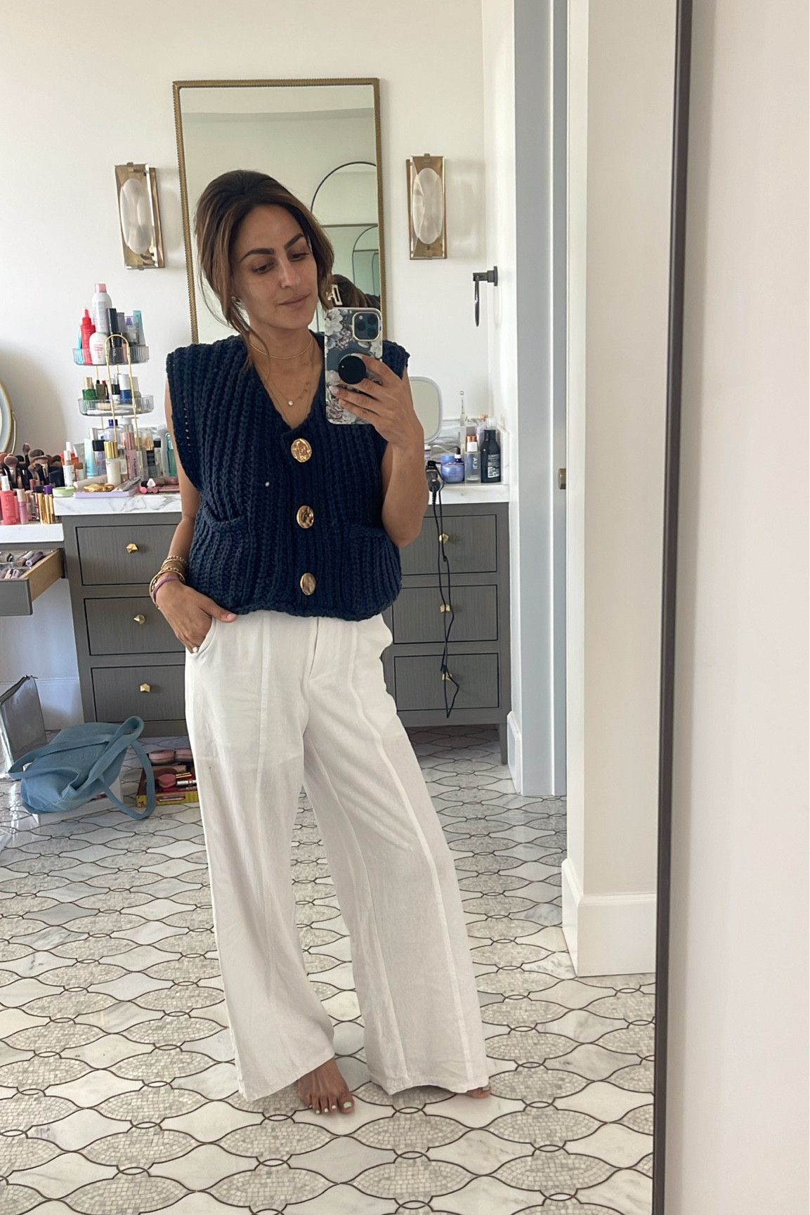 Chunky knit sweater size small 

#LTKSeasonal #LTKFindsUnder50